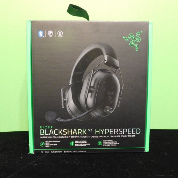 Razer Blackshark V2 Hyperspeed Wireless 280g Ultra-Lightweight Esports Headset f - Picture 1 of 3